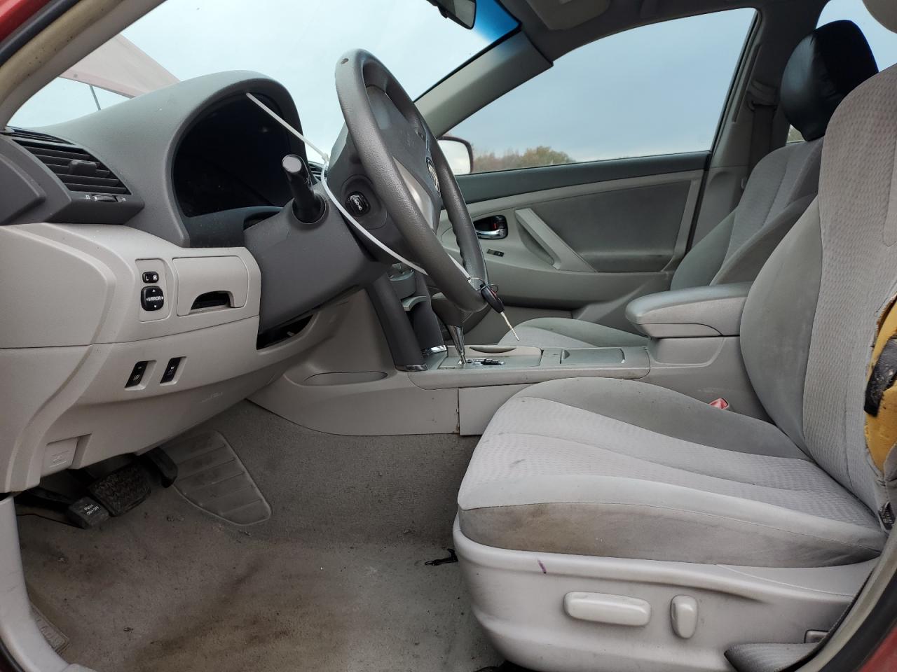 2011 Toyota Camry - Image 7