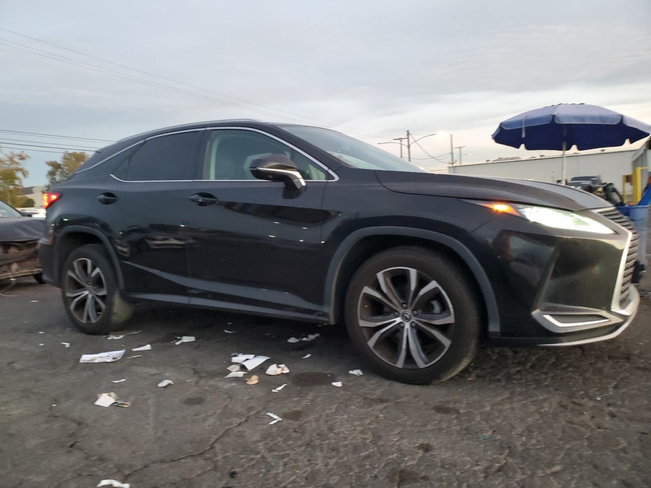 2022 Lexus RX - Image 4