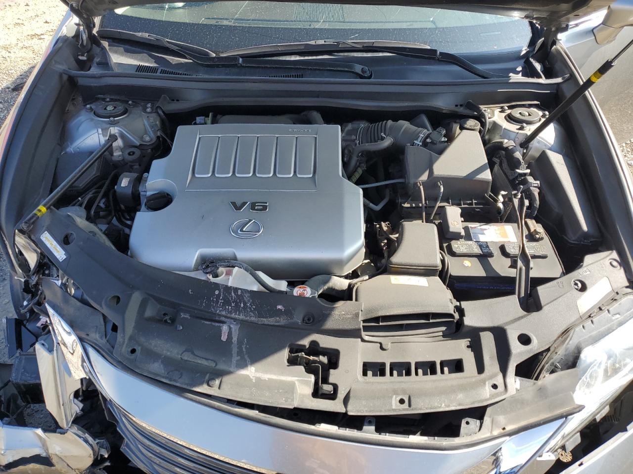2017 Lexus ES - Image 11