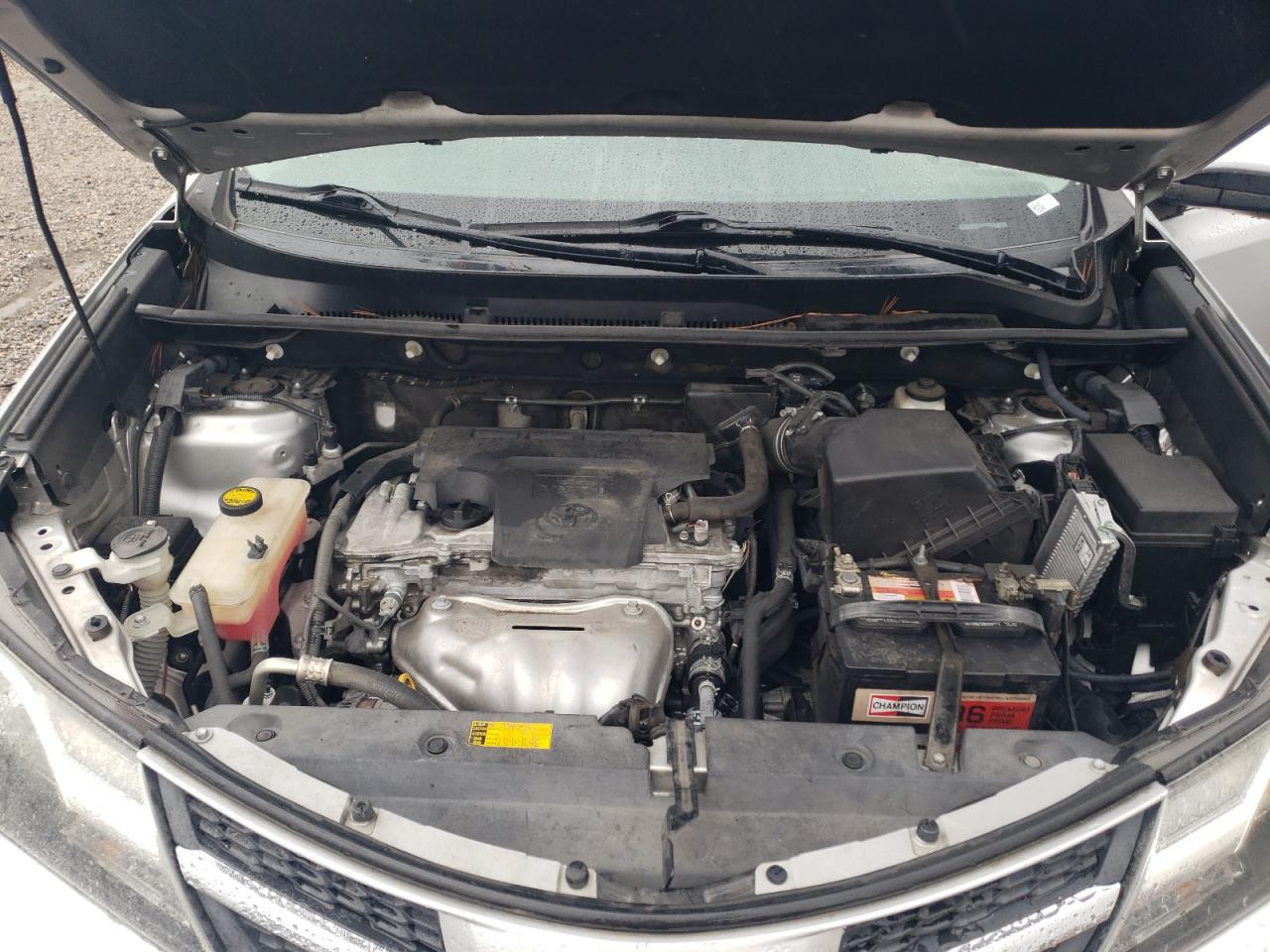2014 Toyota RAV 4 - Image 13
