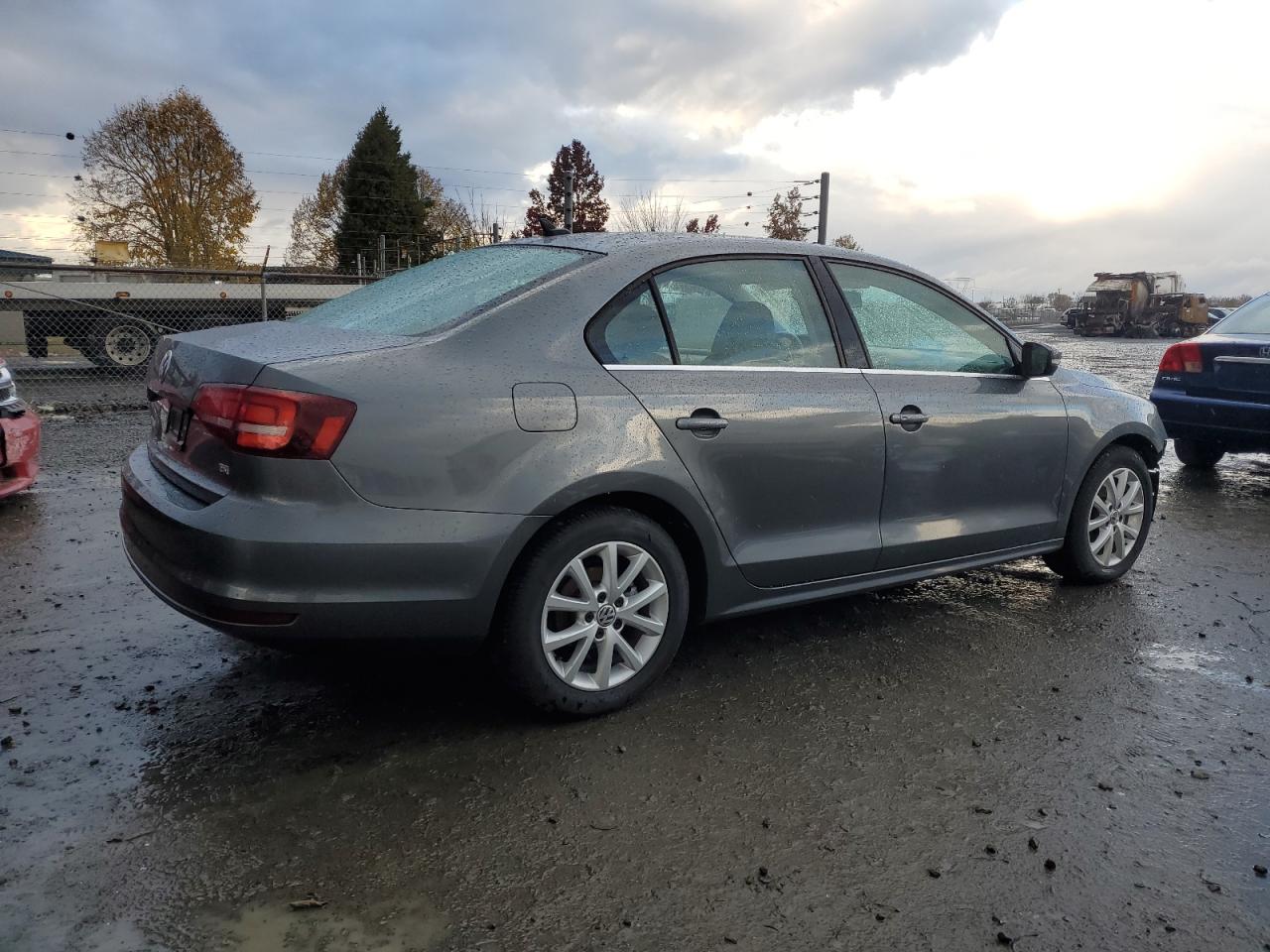 VIN 3VWB67AJ4HM300329 2017 VOLKSWAGEN JETTA no.3