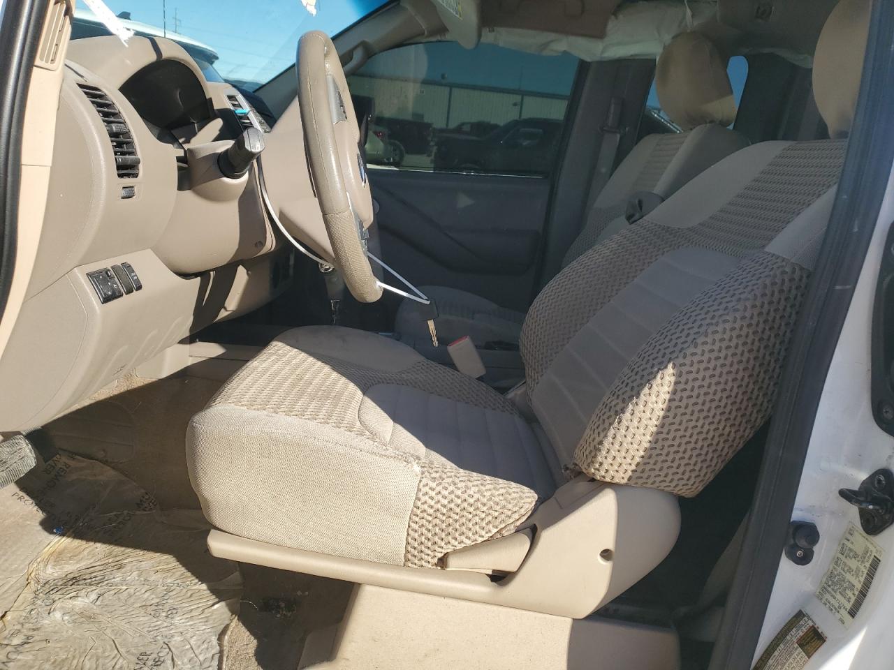 2013 Nissan Navara (Frontier) - Image 7