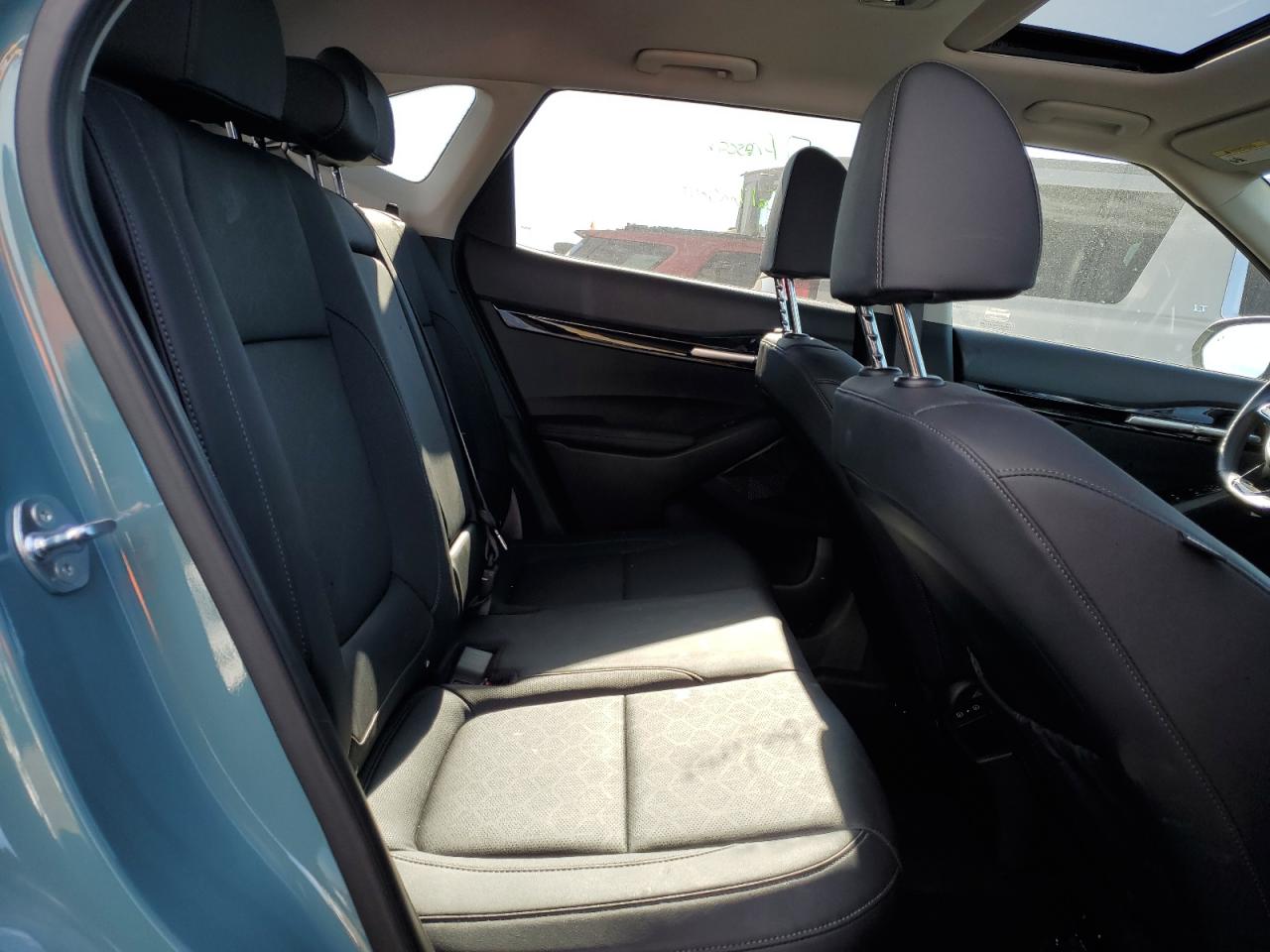 2024 Kia Seltos - Image 11