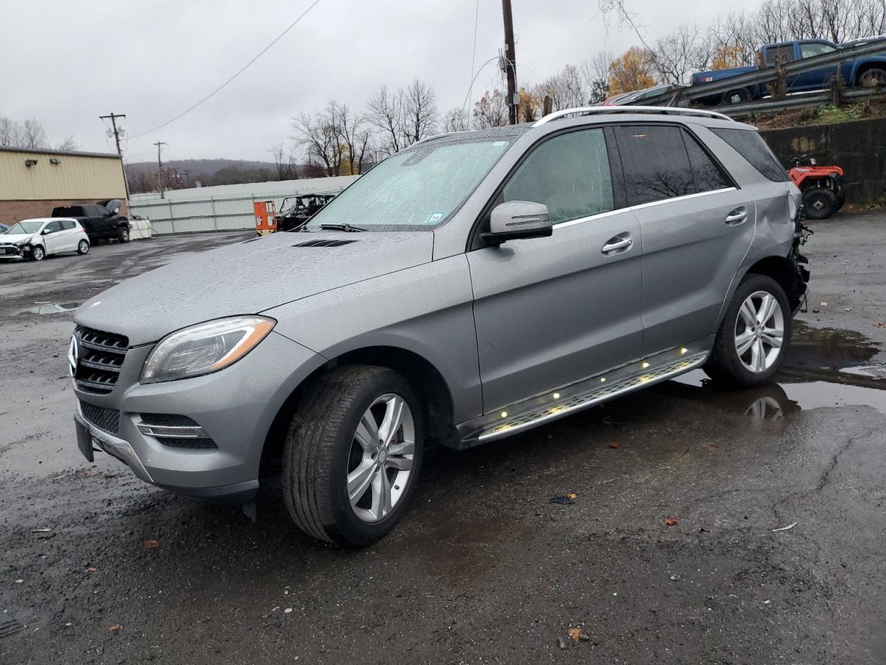 VIN 4JGDA5HB4FA518483 2015 MERCEDES-BENZ M-CLASS no.1