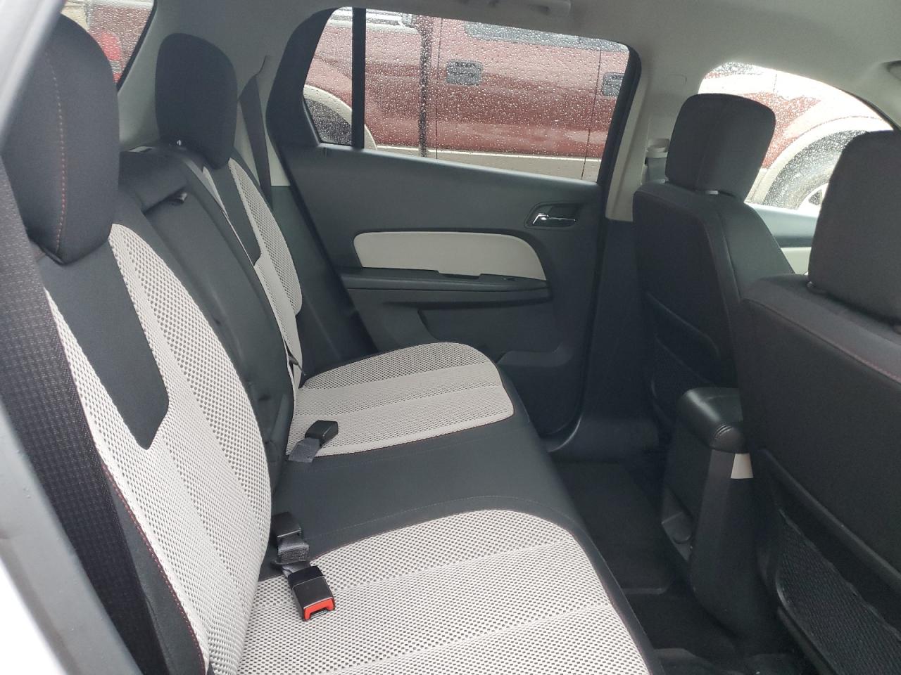 2017 GMC Terrain - Image 13