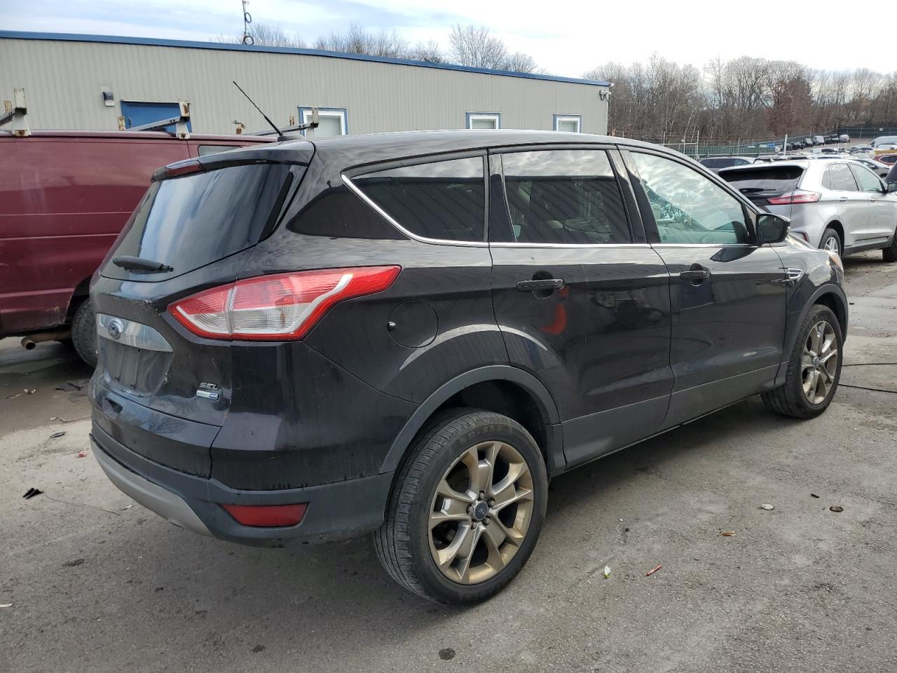 2013 Ford Escape - Image 3