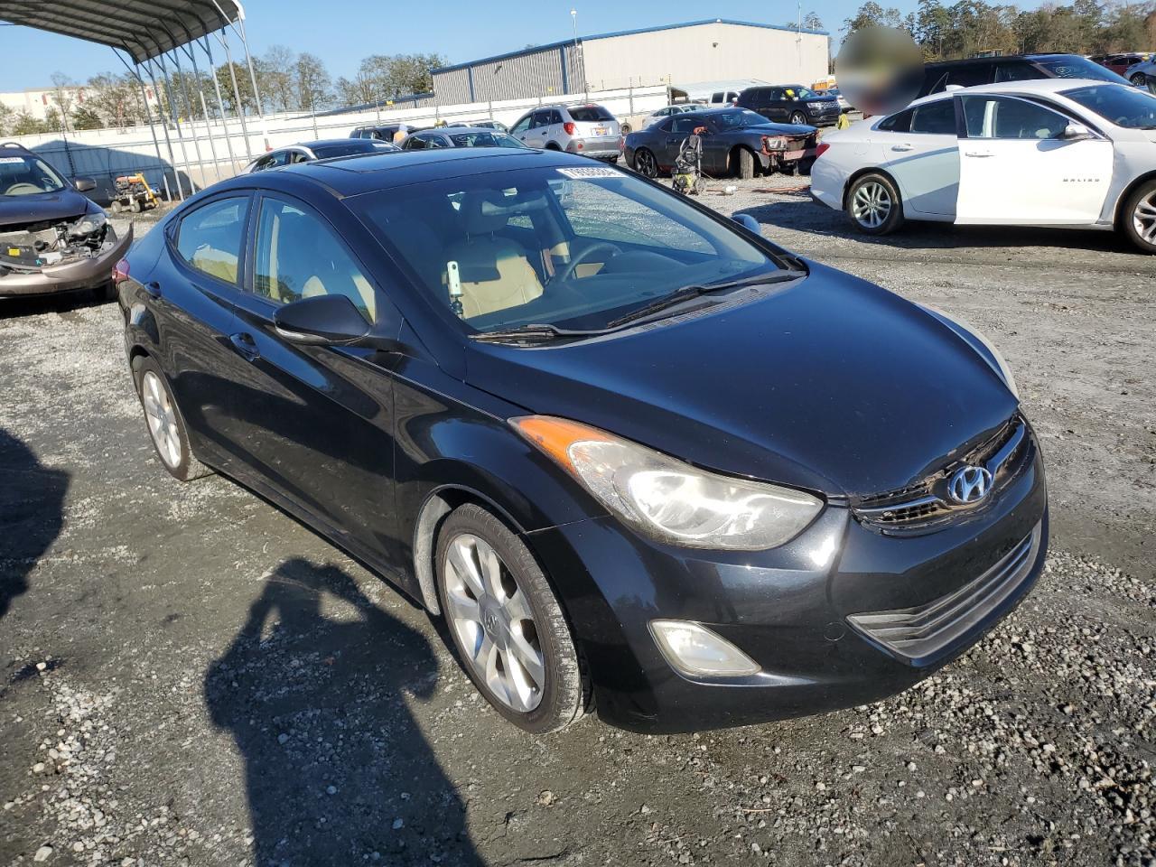 2012 Hyundai Elantra - Image 4
