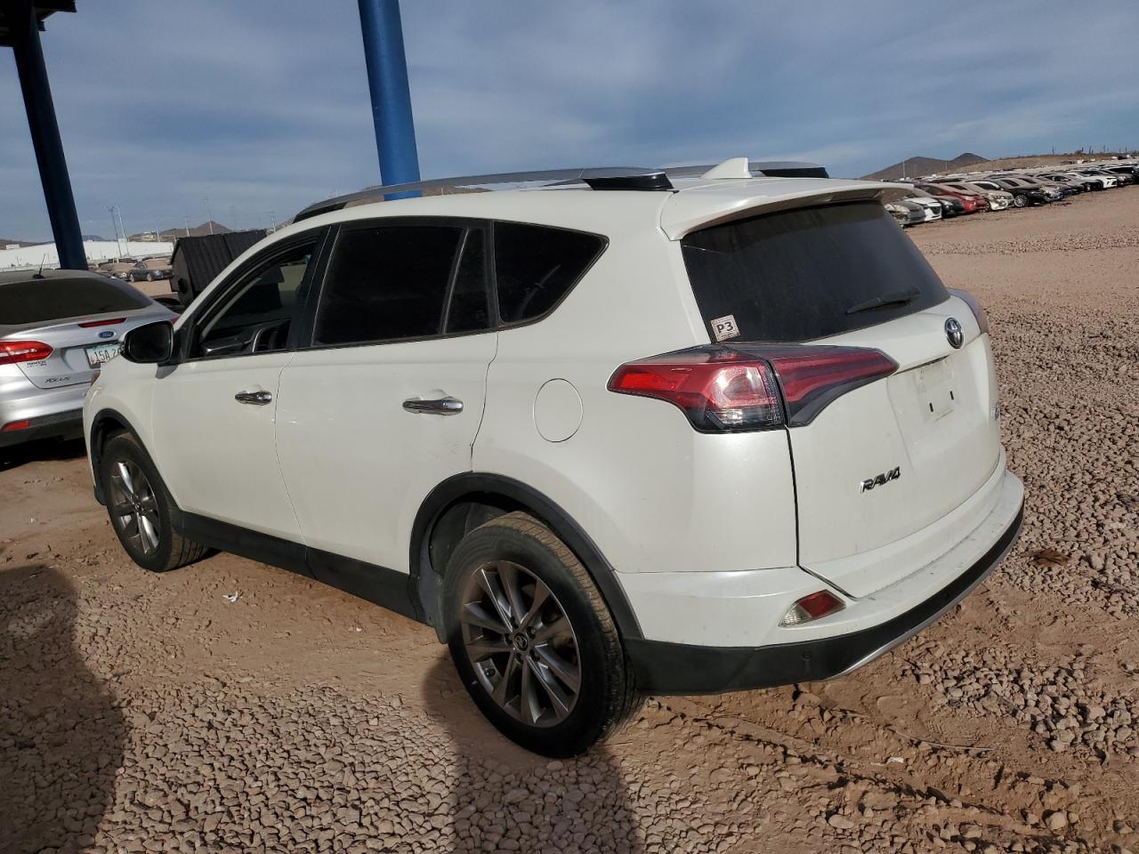 2016 Toyota RAV 4 - Image 2