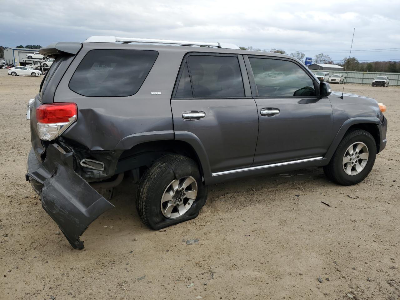 2013 Toyota 4Runner - Image 3