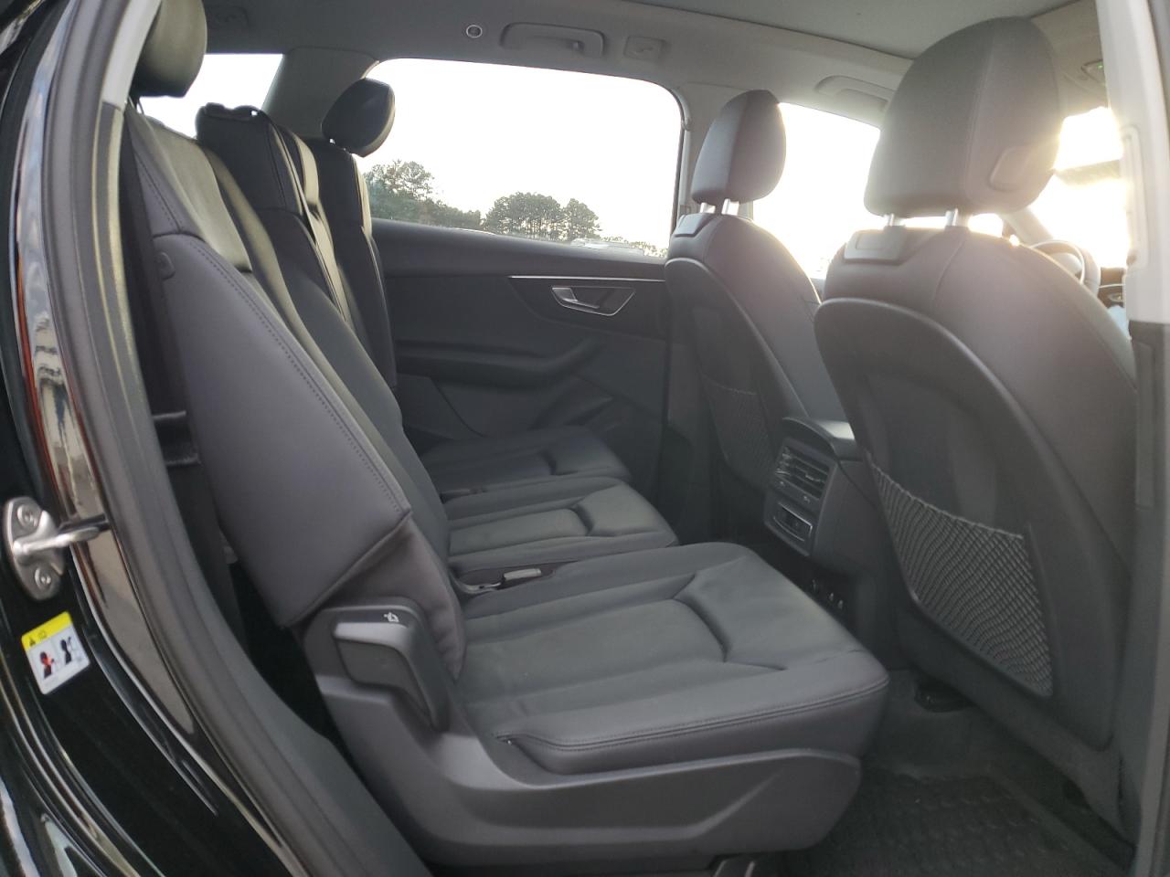 2022 Audi Q7 - Image 11