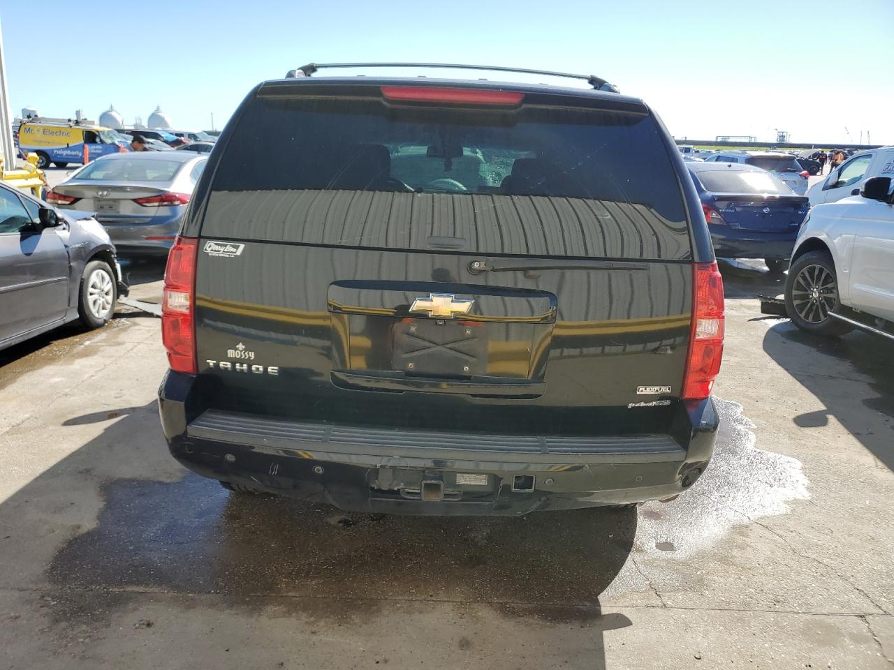 2010 Chevrolet Tahoe - Image 6