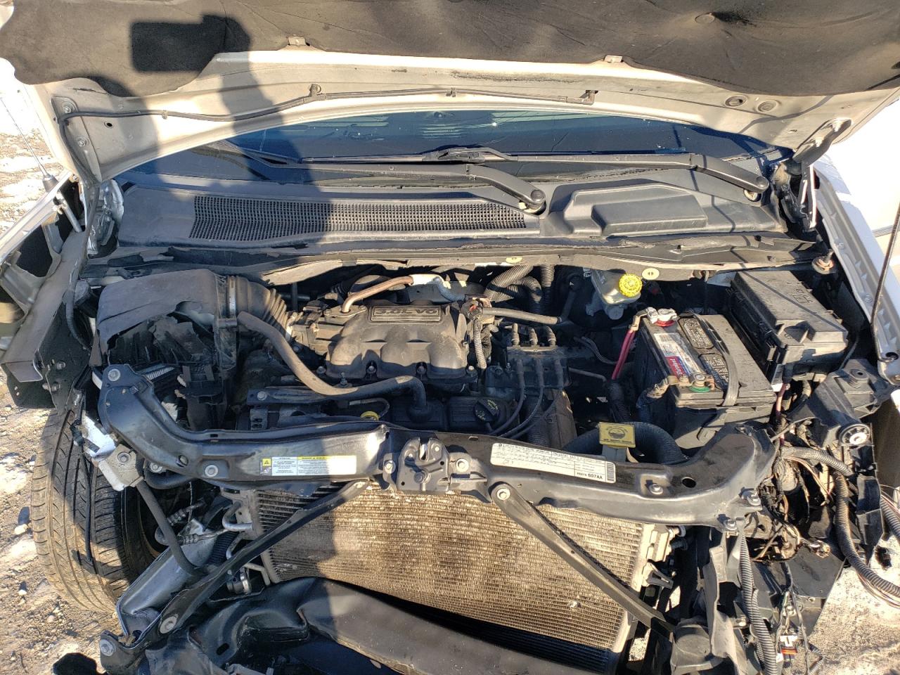 2009 Chrysler Town & Country - Image 13