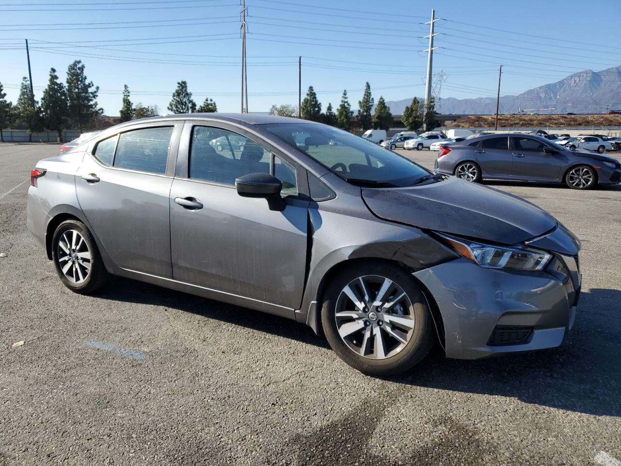 VIN 3N1CN8EVXML857388 2021 NISSAN VERSA no.4