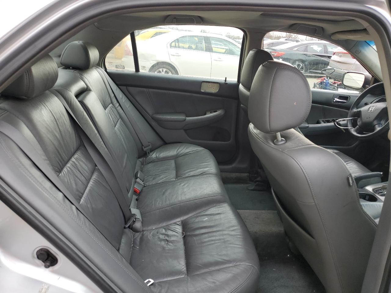 2007 Honda Accord - Image 10