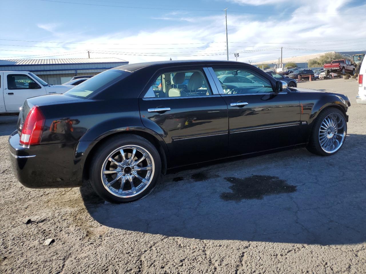 2005 Chrysler 300 - Image 3