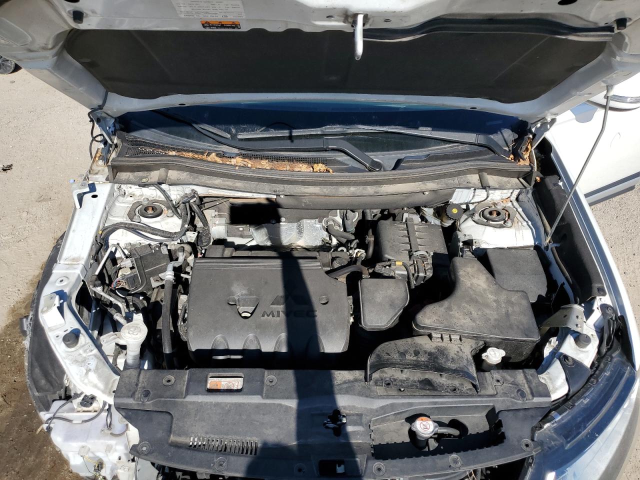 2020 Mitsubishi Outlander - Image 12