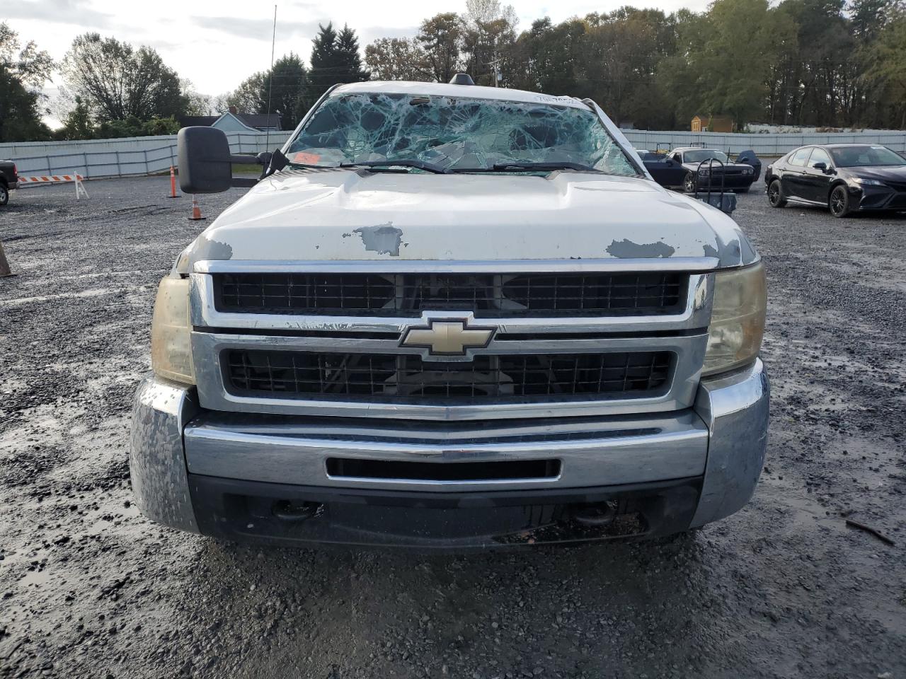 2010 Chevrolet Silverado - Image 5