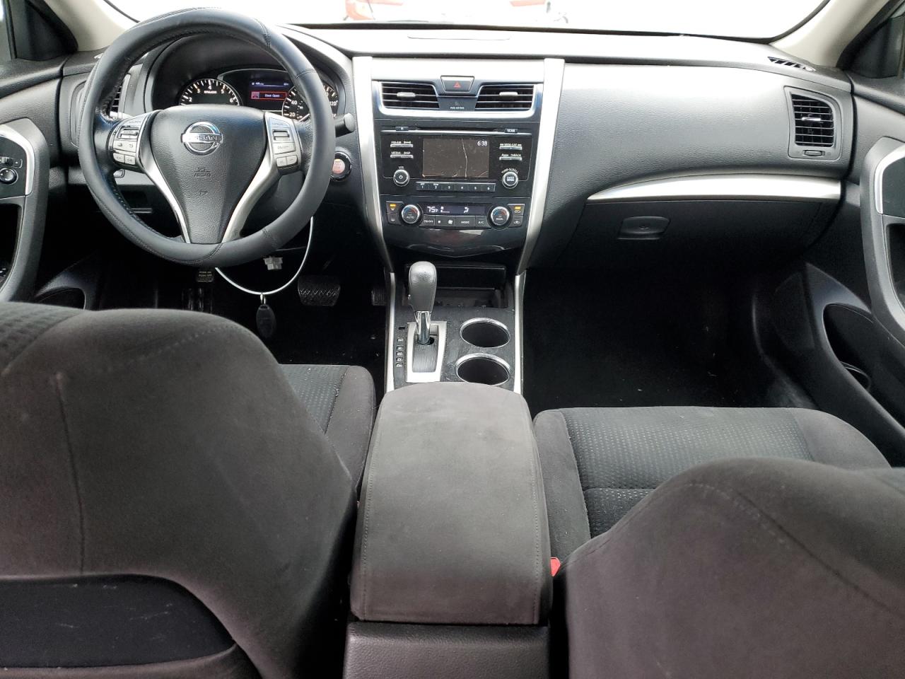 2014 Nissan Altima - Image 8