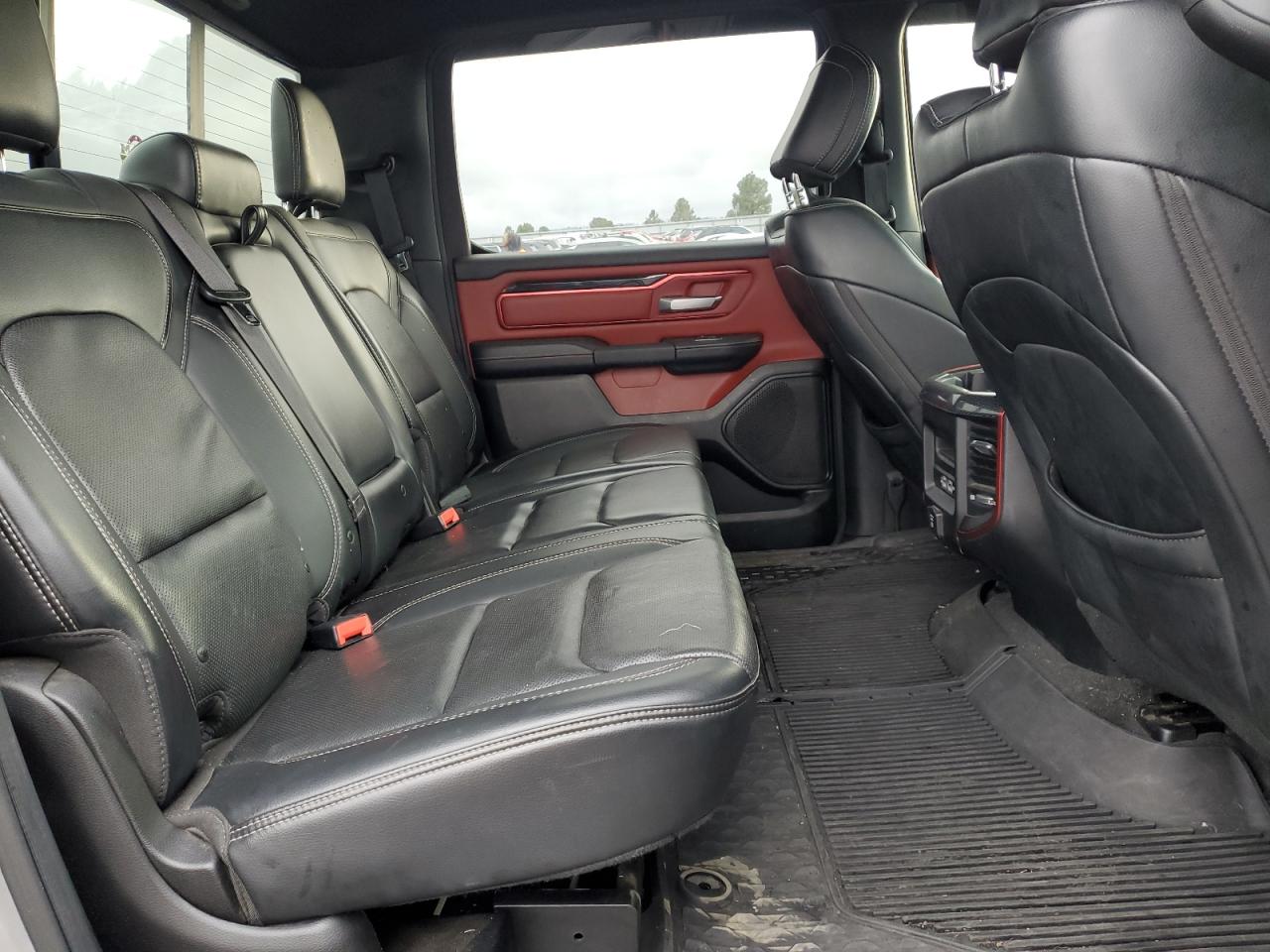 2019 RAM 1500 - Image 10