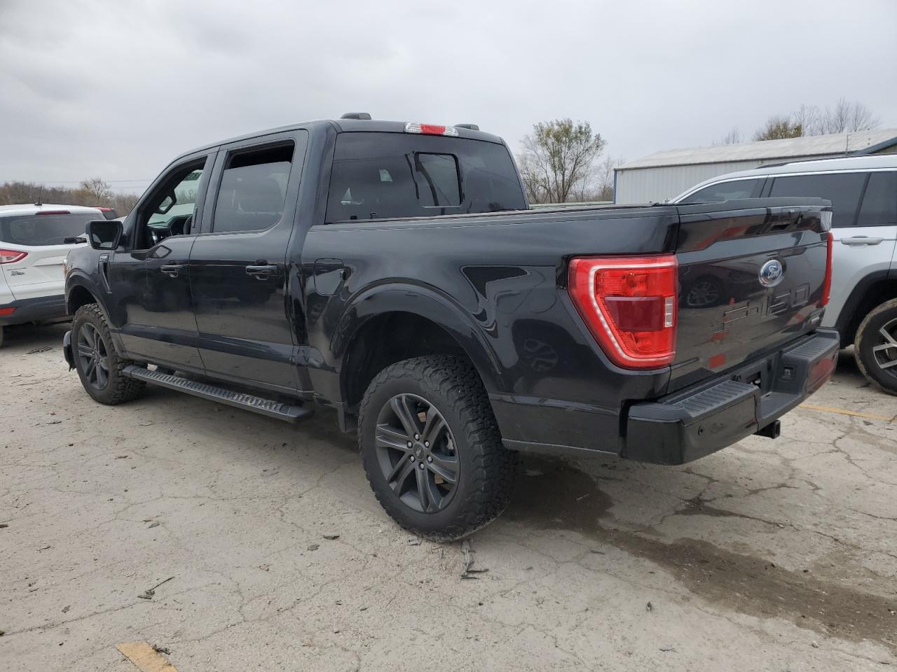 2022 Ford F-150 - Image 2