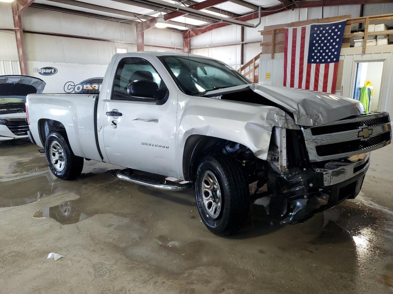 2010 Chevrolet Silverado - Image 4