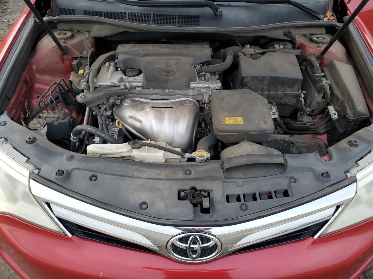 2014 Toyota Camry - Image 11