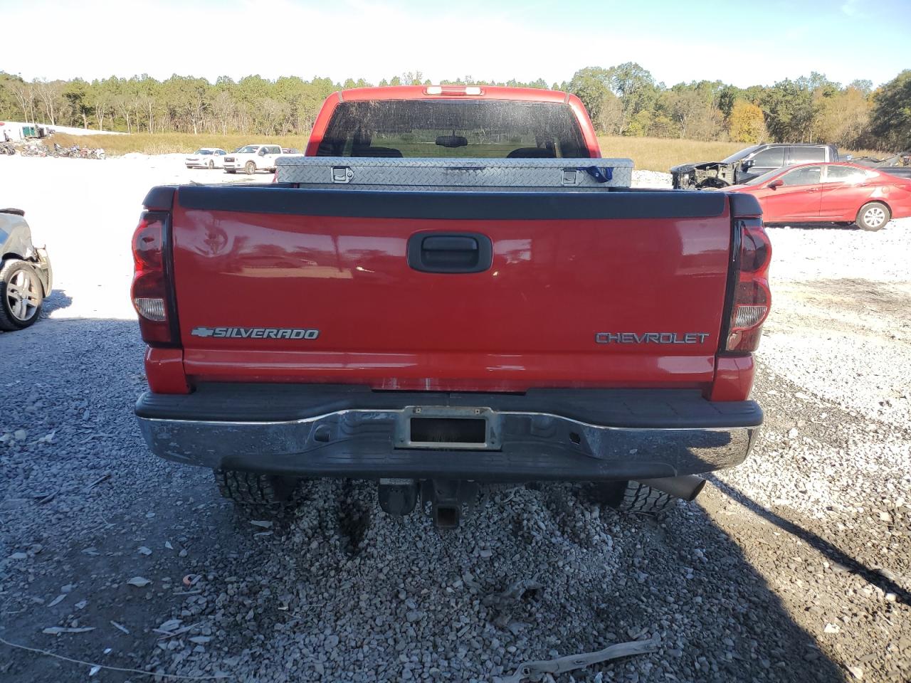 2005 Chevrolet Silverado C2500 Heavy Duty VIN: 1GCHC29U25E303500 Lot: 80452464