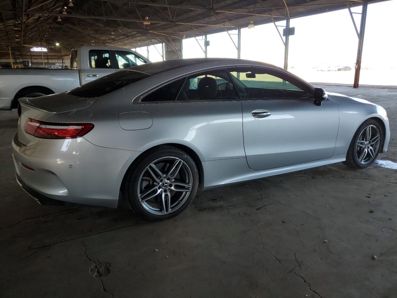 2019 Mercedes-Benz E-klasse - Image 3