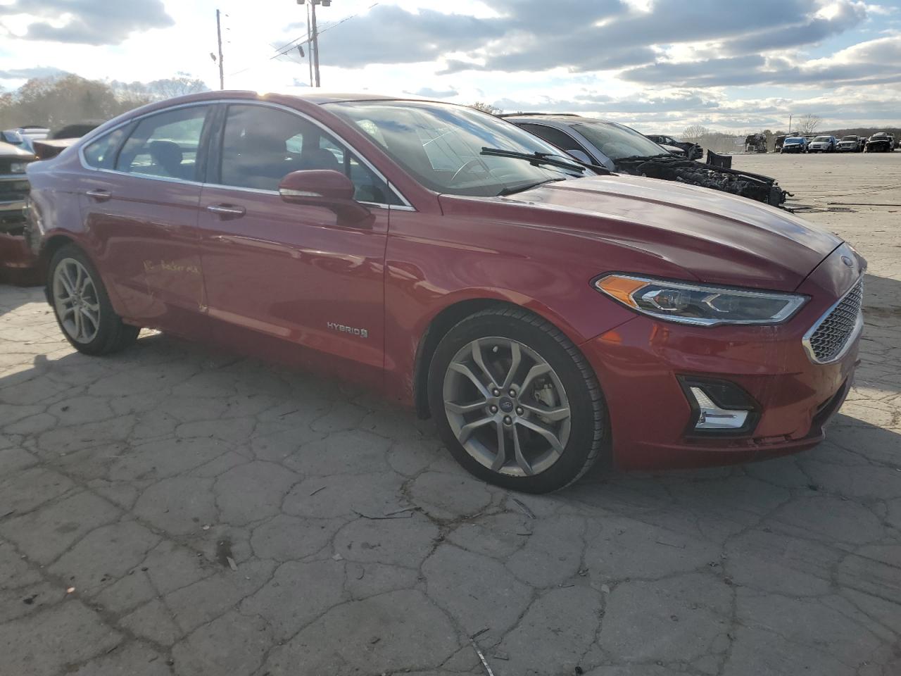 VIN 3FA6P0RU9KR187808 2019 FORD FUSION no.4