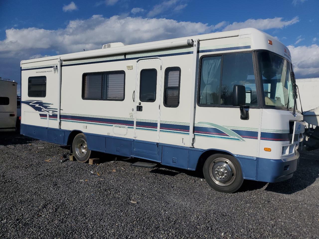 1997 Chevrolet P30 for Sale in Fredericksburg, VA - Front End