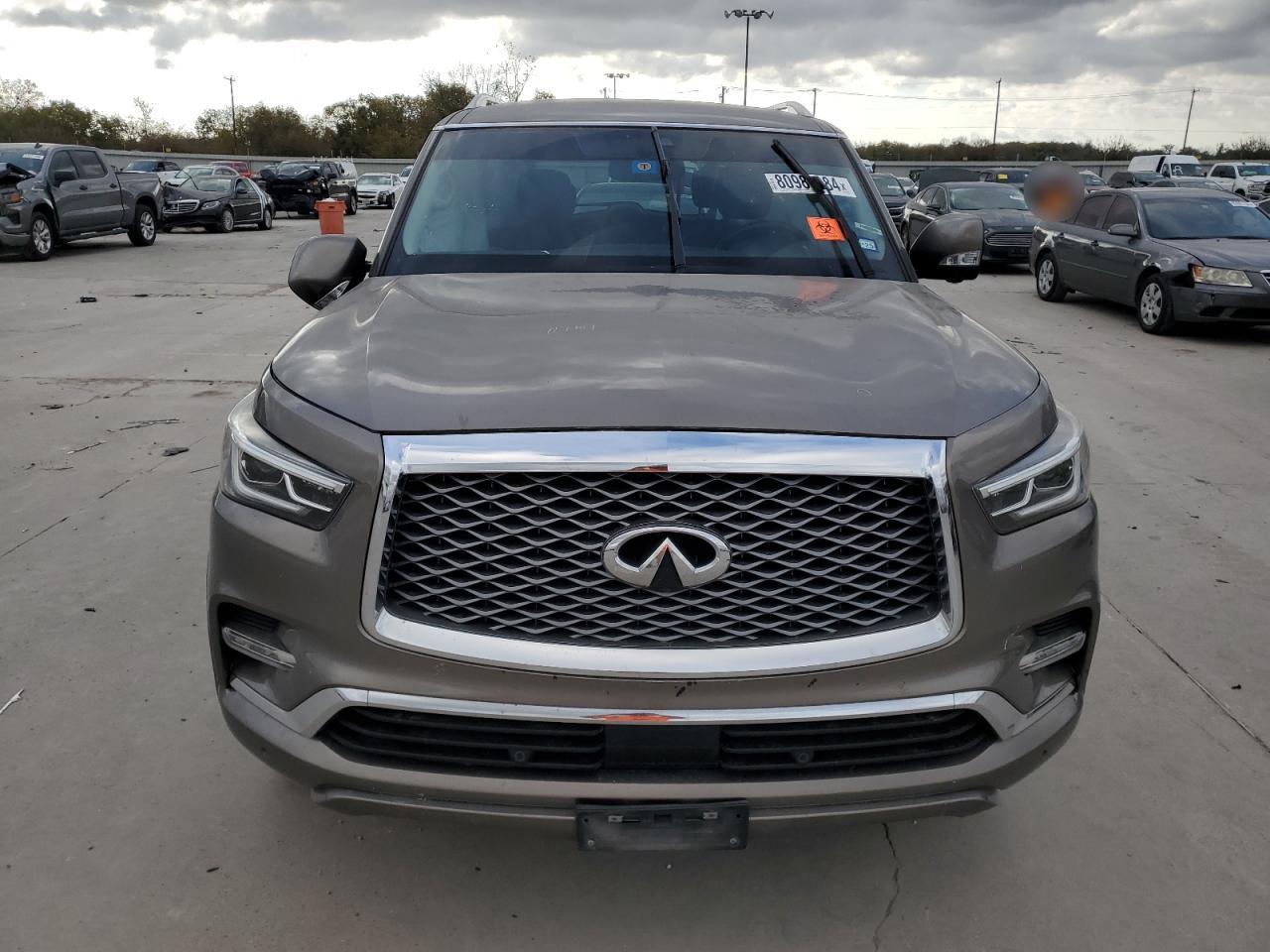 2019 Infiniti QX80 - Image 5