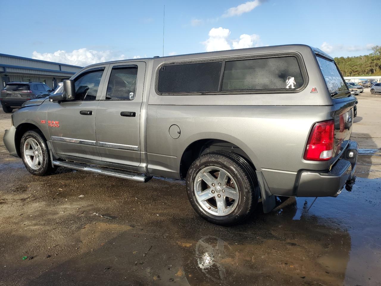 2013 RAM 1500 - Image 2