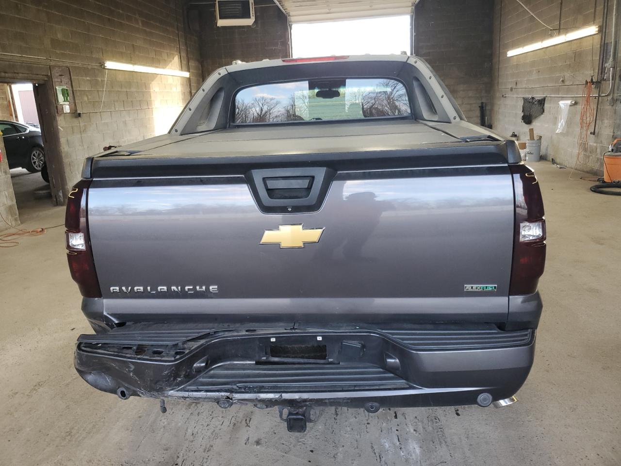 2011 Chevrolet Avalanche Ltz VIN: 3GNTKGE39BG325092 Lot: 79598444