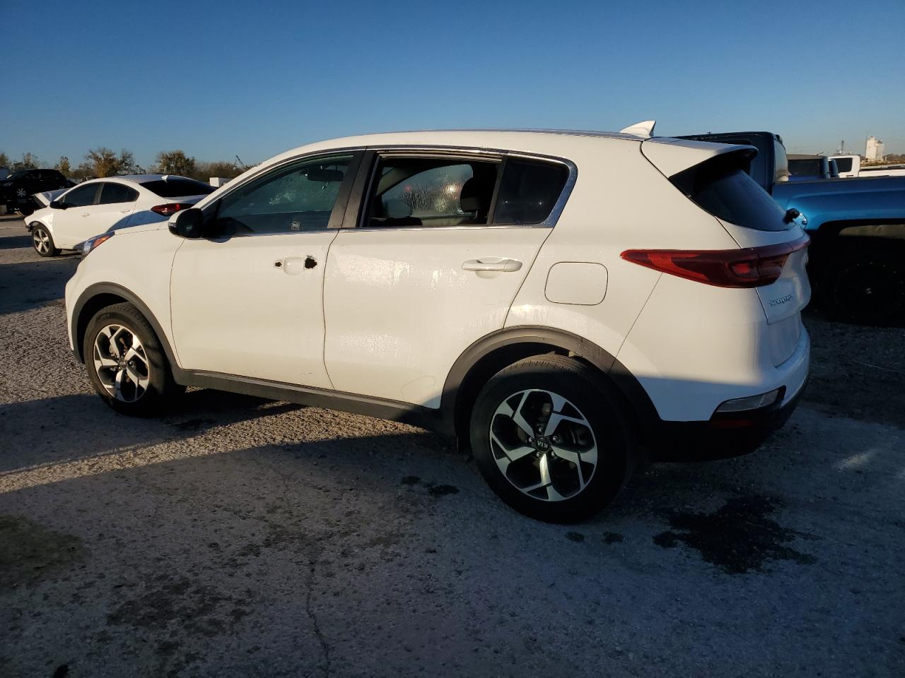 2020 Kia Sportage - Image 2