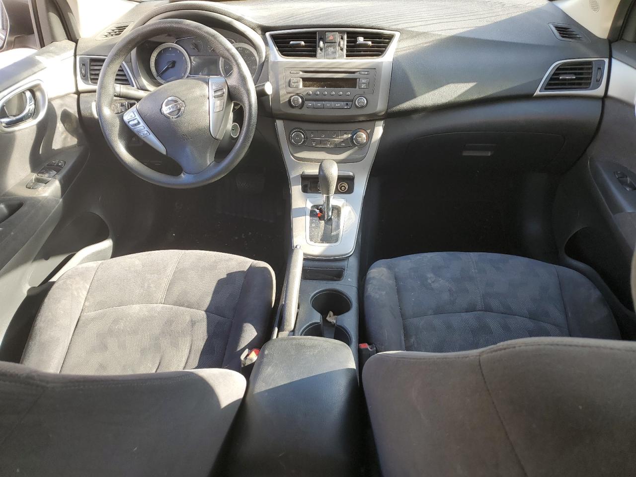 2013 Nissan Sentra - Image 8