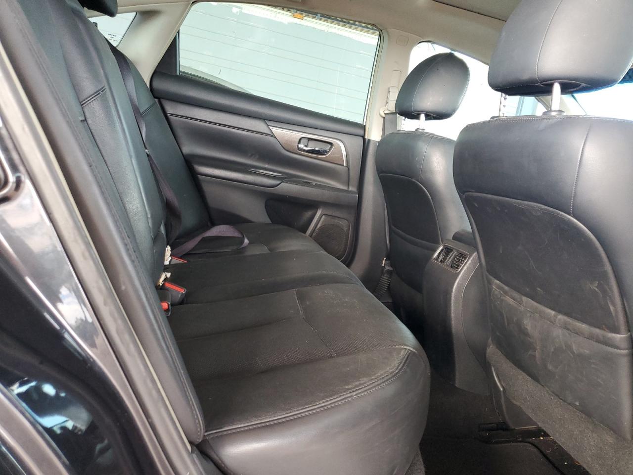 2013 Nissan Altima - Image 10