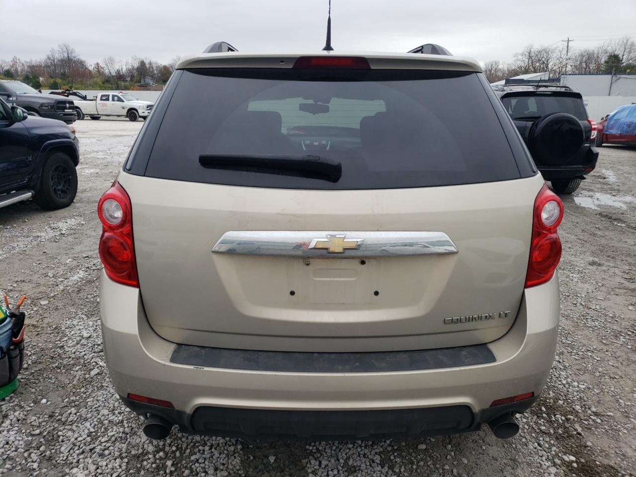 2010 Chevrolet Equinox - Image 6