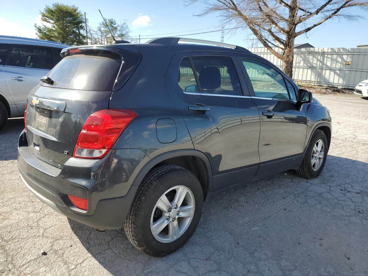 2017 Chevrolet Trax - Image 3