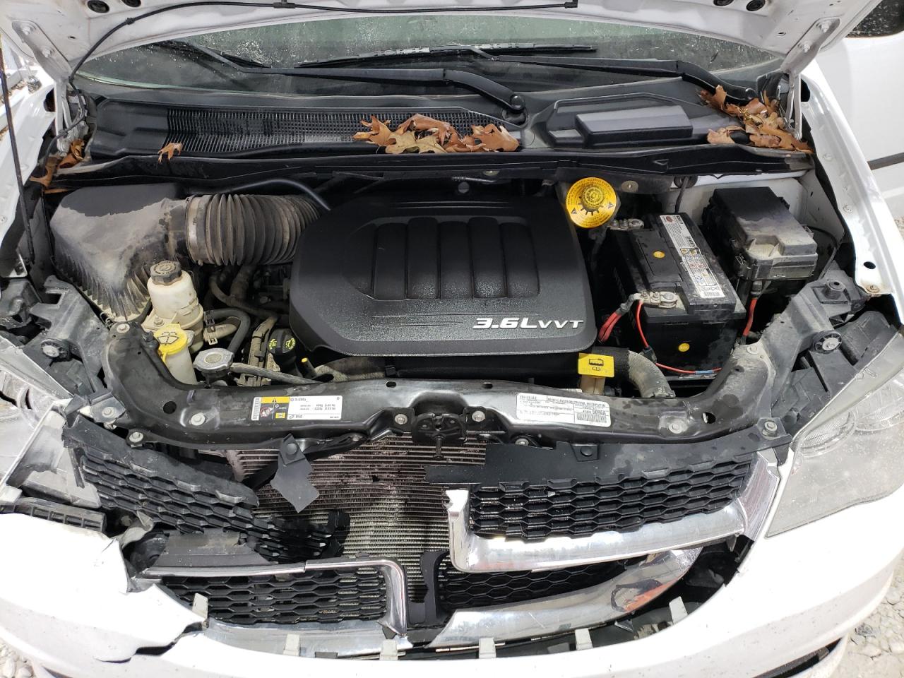 2016 Dodge Caravan - Image 12