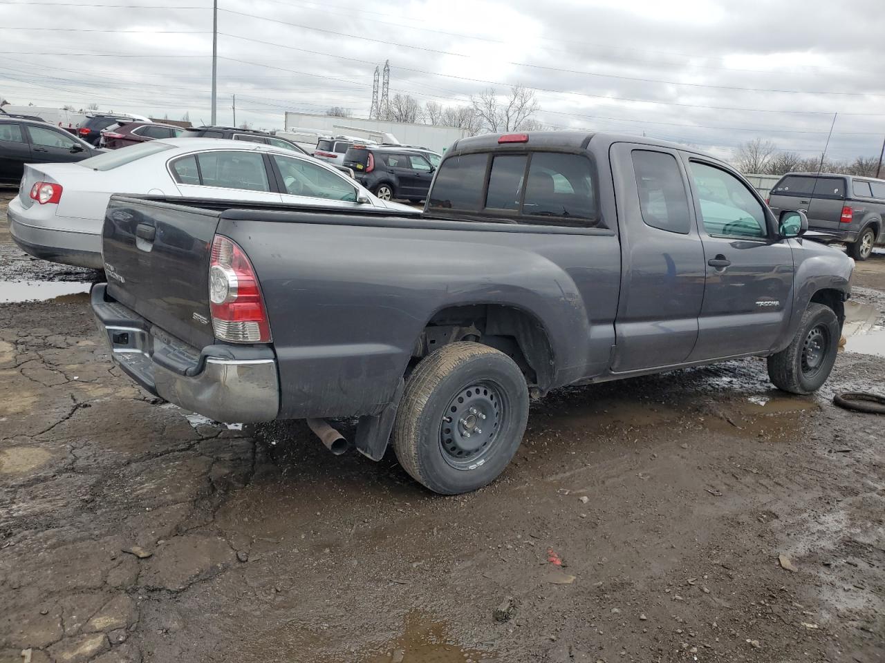 VIN 5TFTX4CNXDX025461 2013 TOYOTA TACOMA no.3