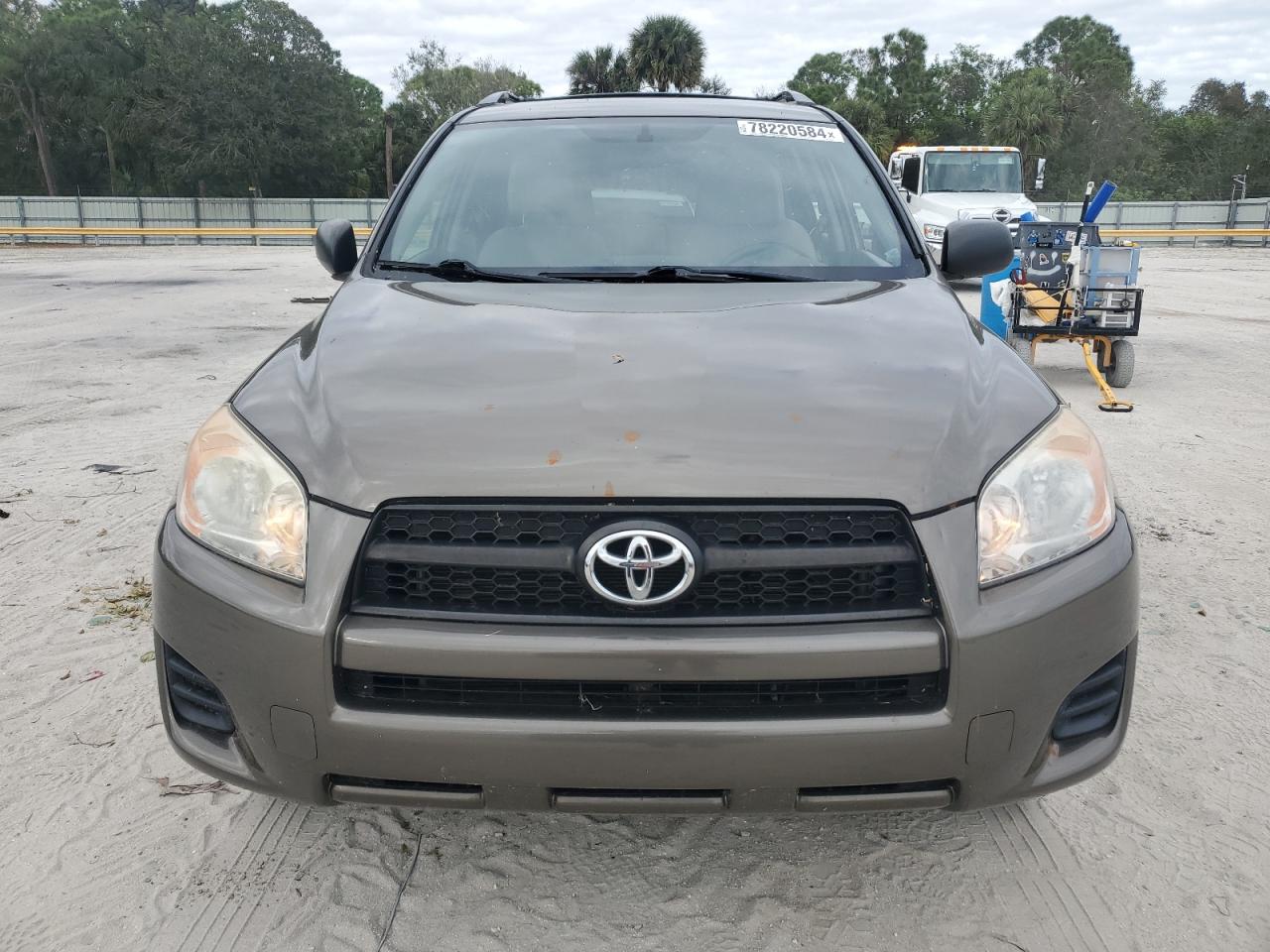2012 Toyota RAV 4 - Image 5