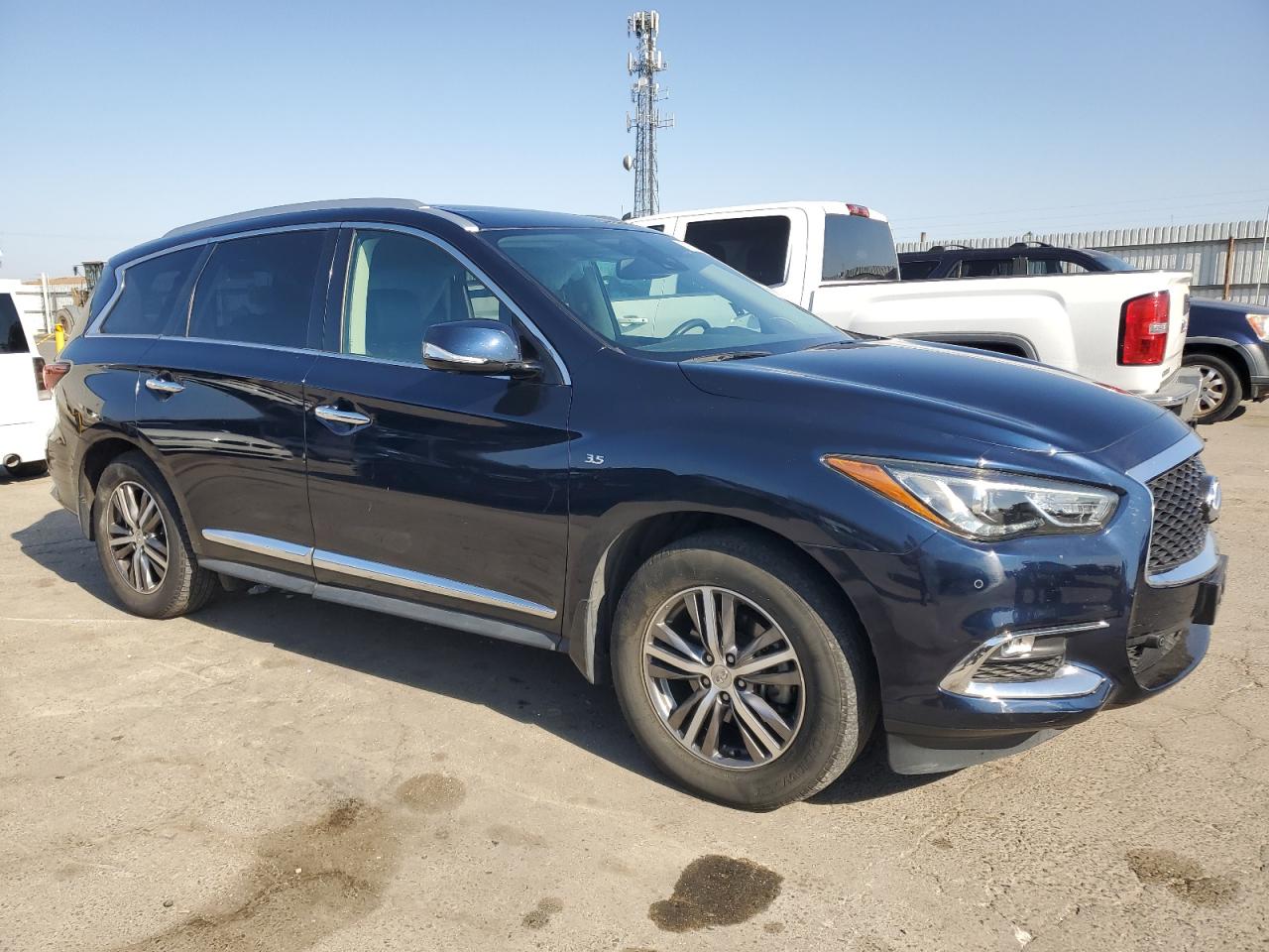2020 Infiniti QX60 - Image 4