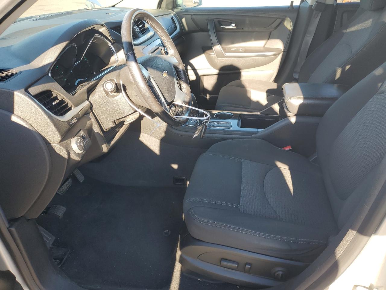 2015 Chevrolet Traverse - Image 7
