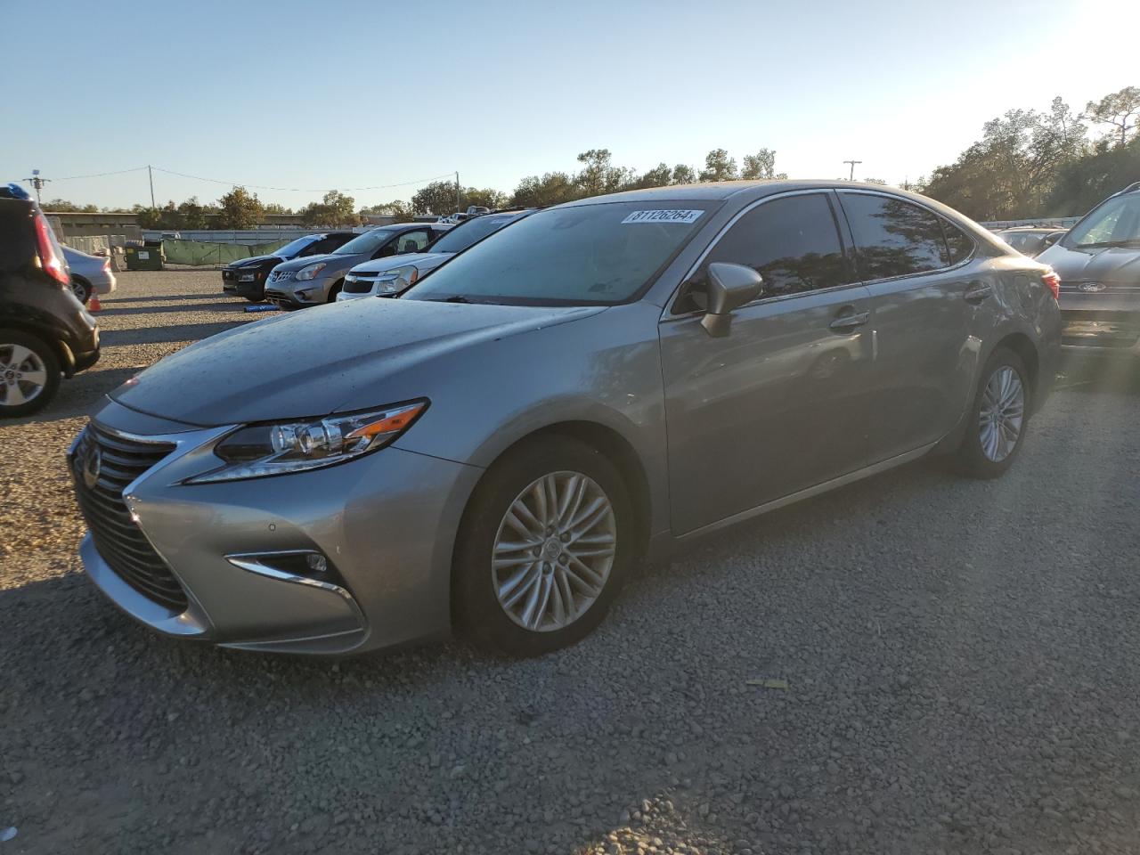 2017 Lexus ES - Image 1