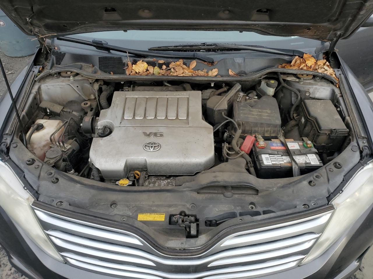 2011 Toyota Venza - Image 12