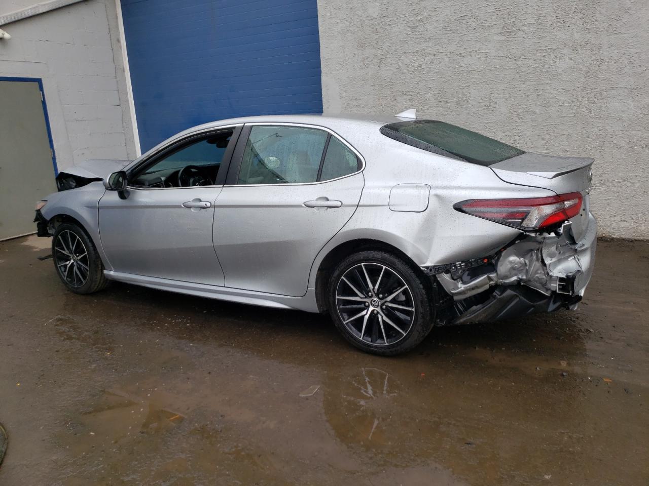 2022 Toyota Camry - Image 2