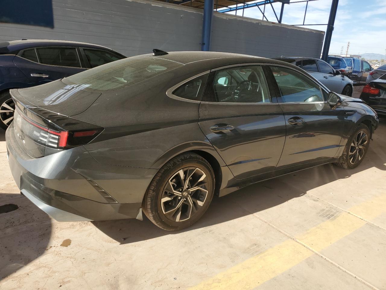 2024 Hyundai Sonata - Image 3