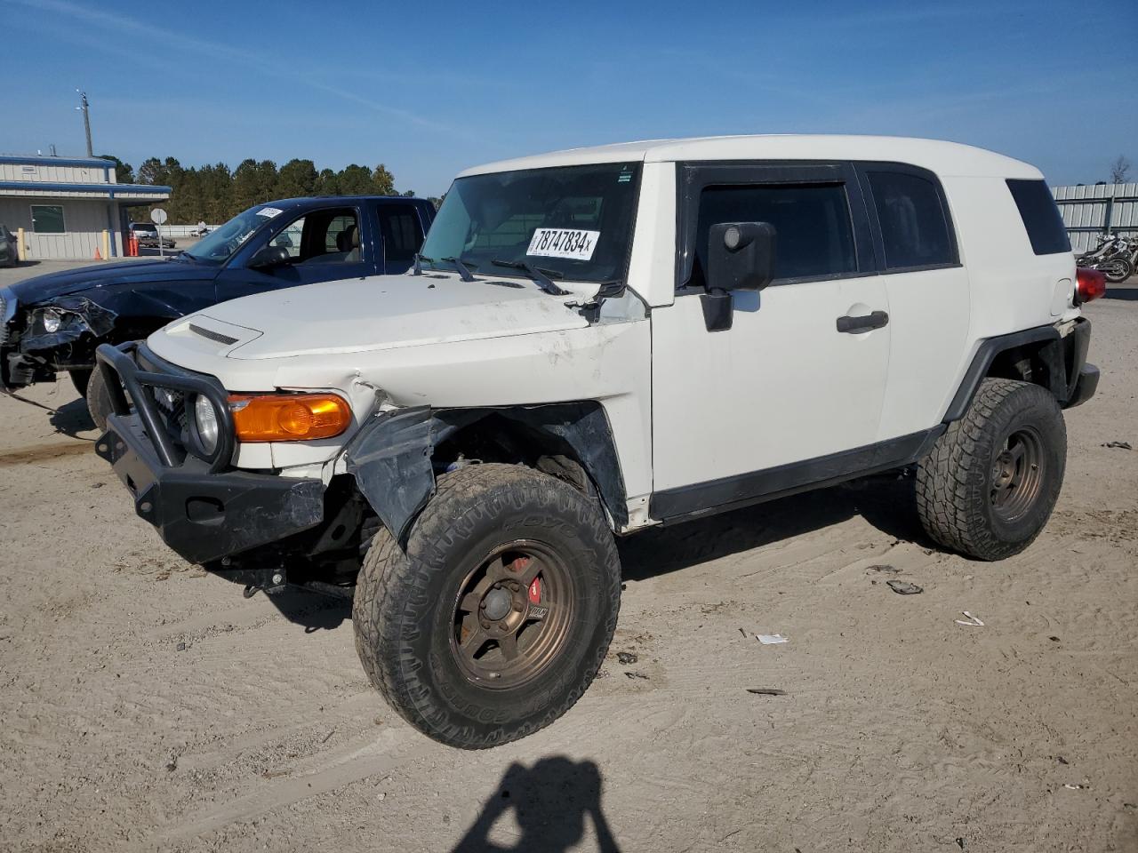2012 Toyota FJ Cruiser - Image 1