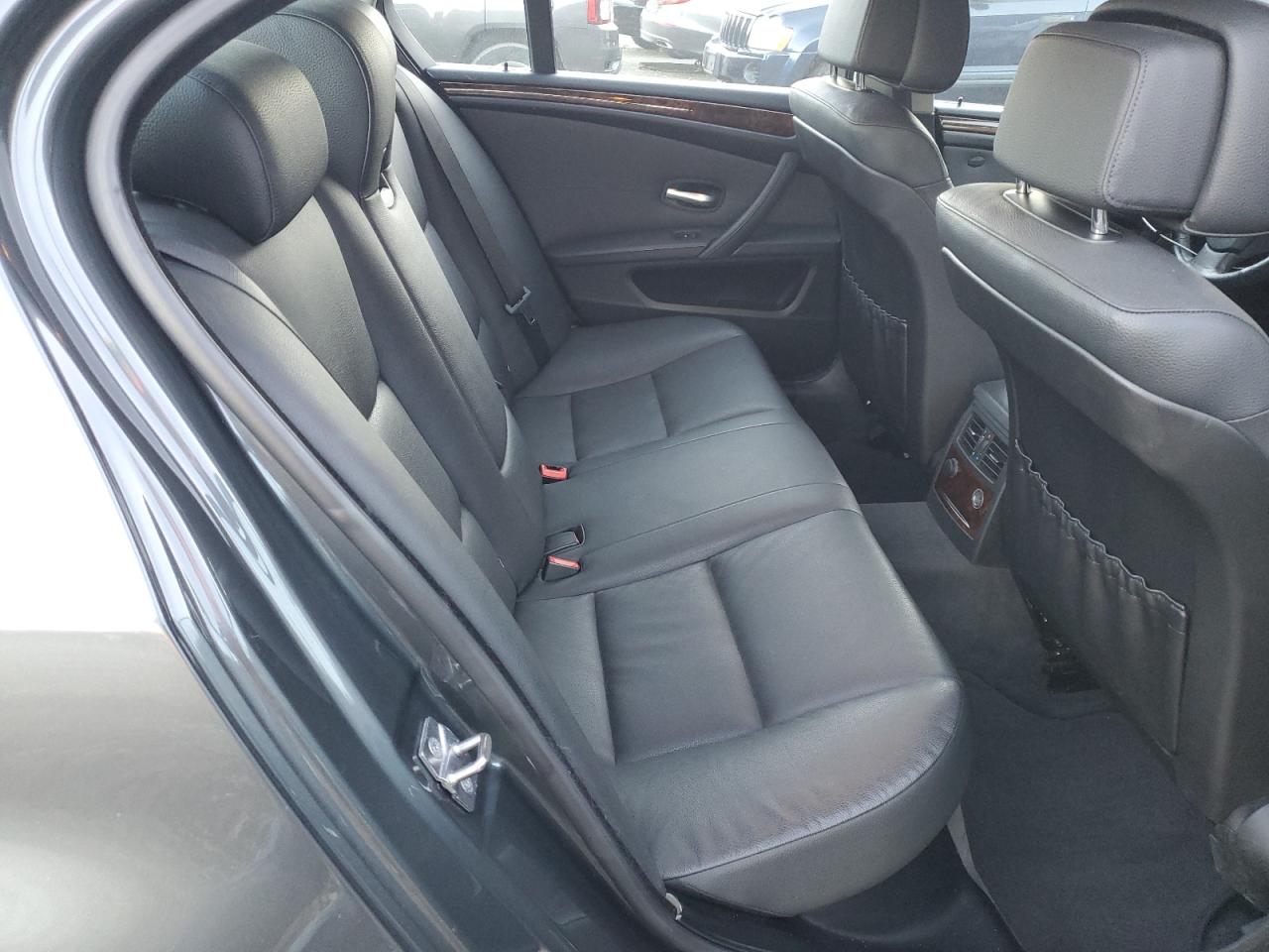2010 BMW 5er - Image 10