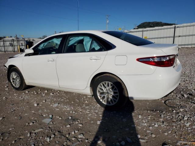 Седаны TOYOTA CAMRY 2017 Белы